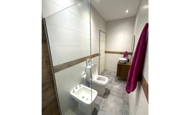 departamento 2 ambientes en venta en lujan centro con balcón sin expensas