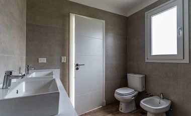 Casa a estrenar la venta en barrio cerrado La Concepcion country club