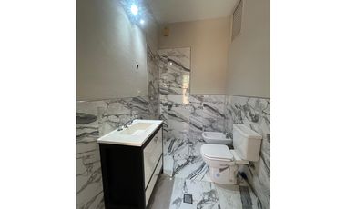 Departamento 4 ambientes en venta en lujan centro planta baja con patio