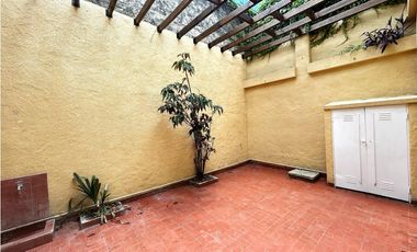 Departamento 4 ambientes en venta en lujan centro planta baja con patio