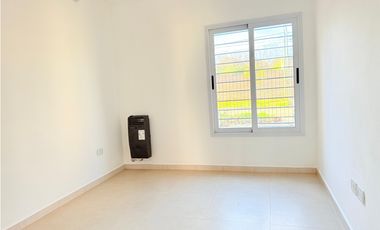 Dúplex  3 ambientes en venta en lujan