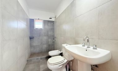 Dúplex  3 ambientes en venta en lujan