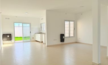 Dúplex  3 ambientes en venta en lujan