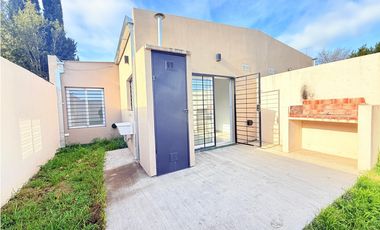 Dúplex  3 ambientes en venta en lujan