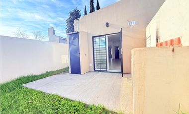 Dúplex  3 ambientes en venta en lujan