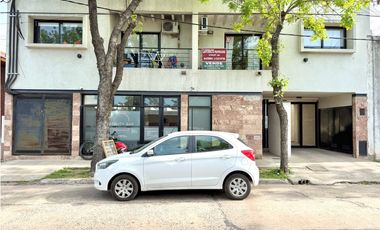 departamento 3 ambientes moderno en venta en lujan centro con cochera apto credito 25 de mayo 1079