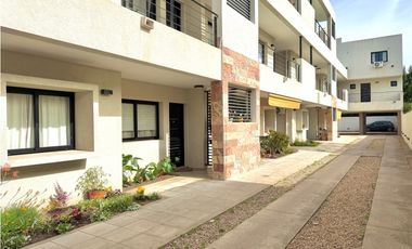 departamento 3 ambientes moderno en venta en lujan centro con cochera apto credito 25 de mayo 1079