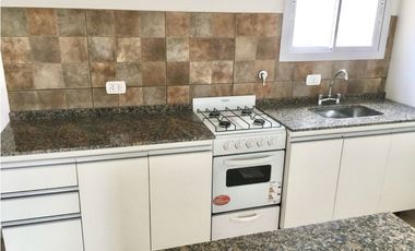 departamento duplex 3 ambientes en venta en lujan planta baja con patio y cochera apto credito