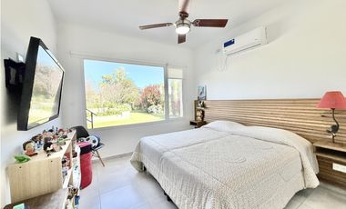 Casa en venta en barrio cerrado lomas de san antonio lujan