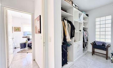 Casa en venta en barrio cerrado lomas de san antonio lujan