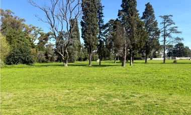 Terreno en venta en lujan barrio abierto sin expensas con gas natural sobre ruta 7 zona de quintas