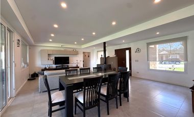 casa en venta de 3 ambientes con pileta y fondo a espacio verde en haras san pablo UF  118