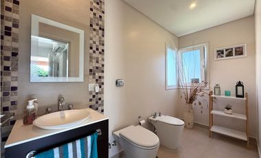 casa en venta de 3 ambientes con pileta y fondo a espacio verde en haras san pablo UF  118