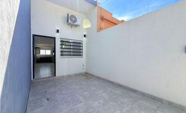 departamento a estrenar 3 ambientes en venta en lujan  planta baja con patio y cochera sin expensas