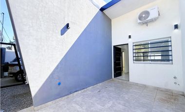 departamento a estrenar 3 ambientes en venta en lujan  planta baja con patio y cochera sin expensas