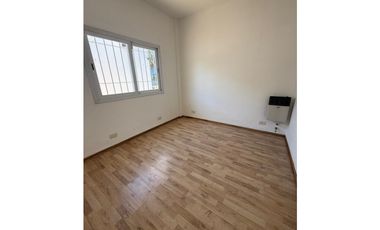 Departamento a la venta de 3 ambientes en Moreno Sur