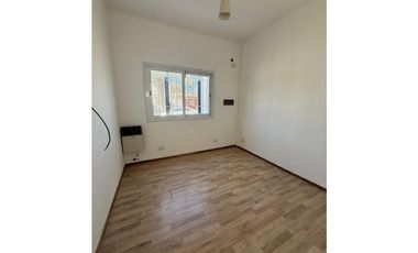 Departamento a la venta de 3 ambientes en Moreno Sur