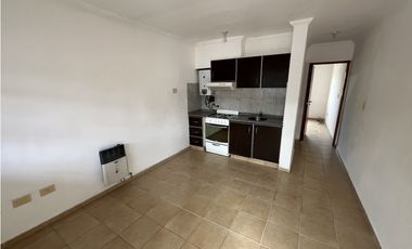 Alquiler anual de departamento con cochera