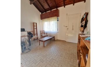 Chalet en PH 3 ambientes con entrada p/ autos - Soler y C. de Dolores