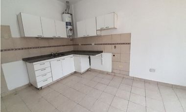 Casa en VENTA, Garcia al 1200 Castelar Norte