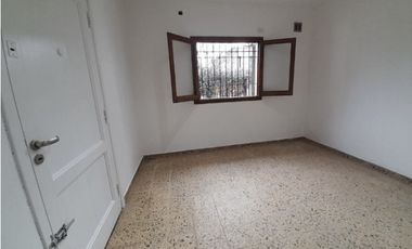 Casa en VENTA, Garcia al 1200 Castelar Norte