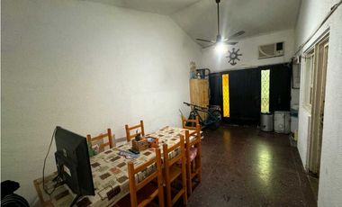 Casa Av. ALVEAR 2099