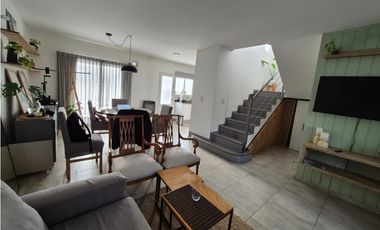 Duplex en Barrio La Catalina