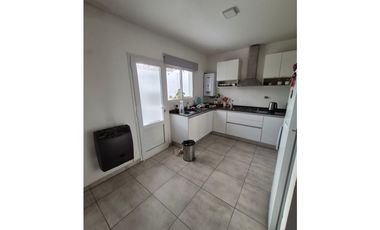 Duplex en Barrio La Catalina