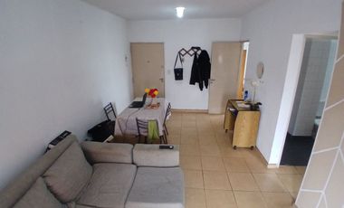Venta Amplio Departamento 2 ambientes Avellaneda
