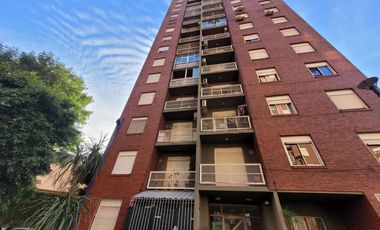 Venta Amplio Departamento 2 ambientes Avellaneda