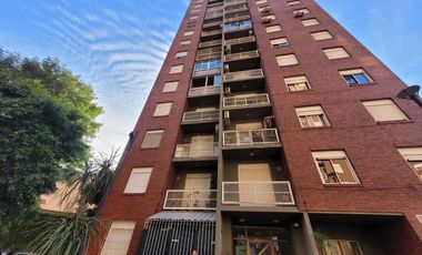 Venta Amplio Departamento 2 ambientes Avellaneda