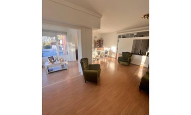 Departamento 4 ambientes semipiso