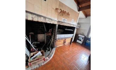 Departamento 4 ambientes semipiso