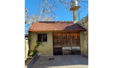 CASA A LA VENTA PARA REFACCIONAR EN MORENO