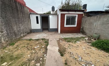 2 PROPIEDADES EN VENTA VILLA MONICA