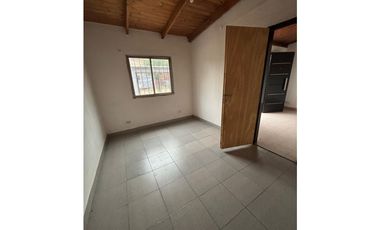 2 PROPIEDADES EN VENTA VILLA MONICA