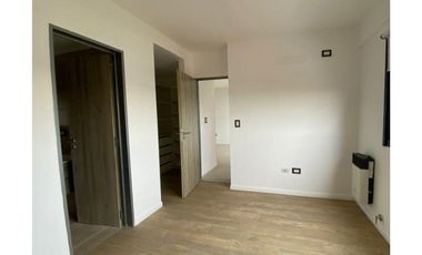 Departamento a la venta en Avellaneda al 900, Castelar
