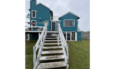 Venta casa con vista al mar y bajada a la playa en Camet Norte