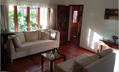 EN VENTA ✨CASA Ubicada en Florencio Varela Centro