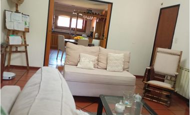 EN VENTA ✨CASA Ubicada en Florencio Varela Centro