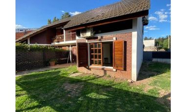 Duplex a la venta en Oribe esq. Thorne, Ituzaingo. APTO CREDITO