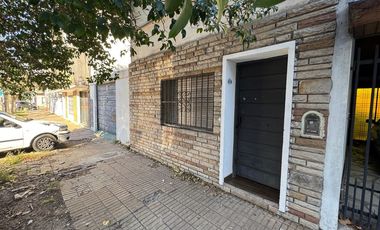 VENTA PH 4 AMB TIPO CASA COCHERA EXC ZONA CASEROS