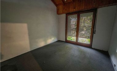 Chalet 6 ambientes - Magallanes y Reforma Universitaria