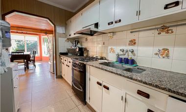 Chalet 6 ambientes - Magallanes y Reforma Universitaria