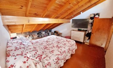 Chalet 4 amb. con parque. Apto crédito - Gutenberg y González Chávez