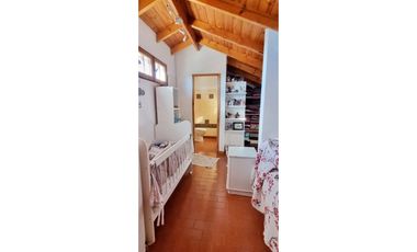 Chalet 4 amb. con parque. Apto crédito - Gutenberg y González Chávez