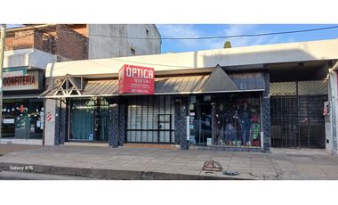 3 LOCALES COMERCIALES S/LOTE 12X22