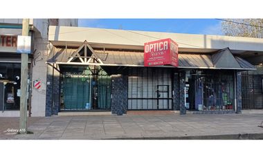 3 LOCALES COMERCIALES S/LOTE 12X22