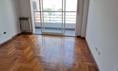 DEPARTAMENTO EN ALQUILER SAN MARTIN CENTRO 2 AMPLIOS AMBIENTES