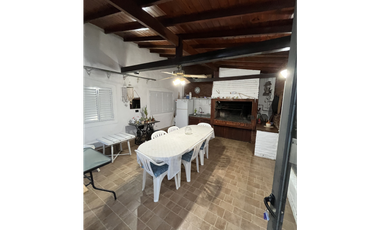 Venta chalet 5 ambientes en inmejorable ubicacion, Santa Clara del Mar